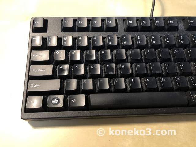 汚れた状態のキーボード
