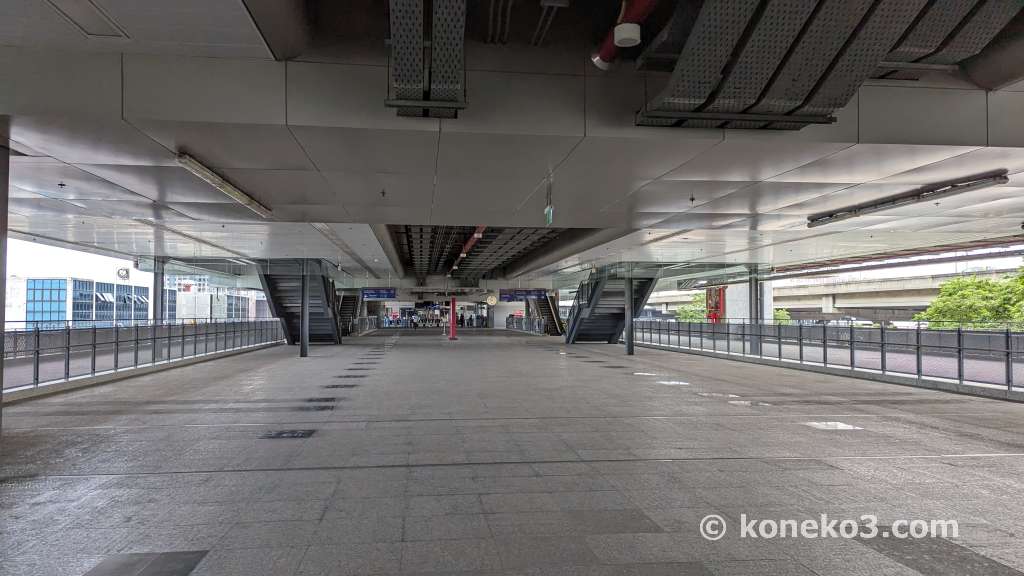 ドンムアン空港駅構内