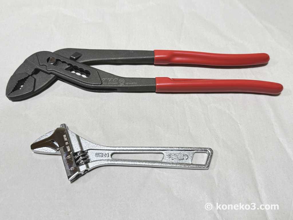 取り付け用の工具