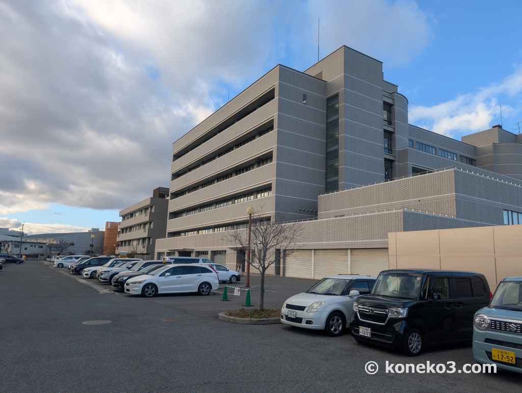 門真運転免許試験場の建屋