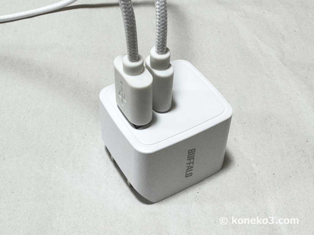 充電ケーブルの接続例