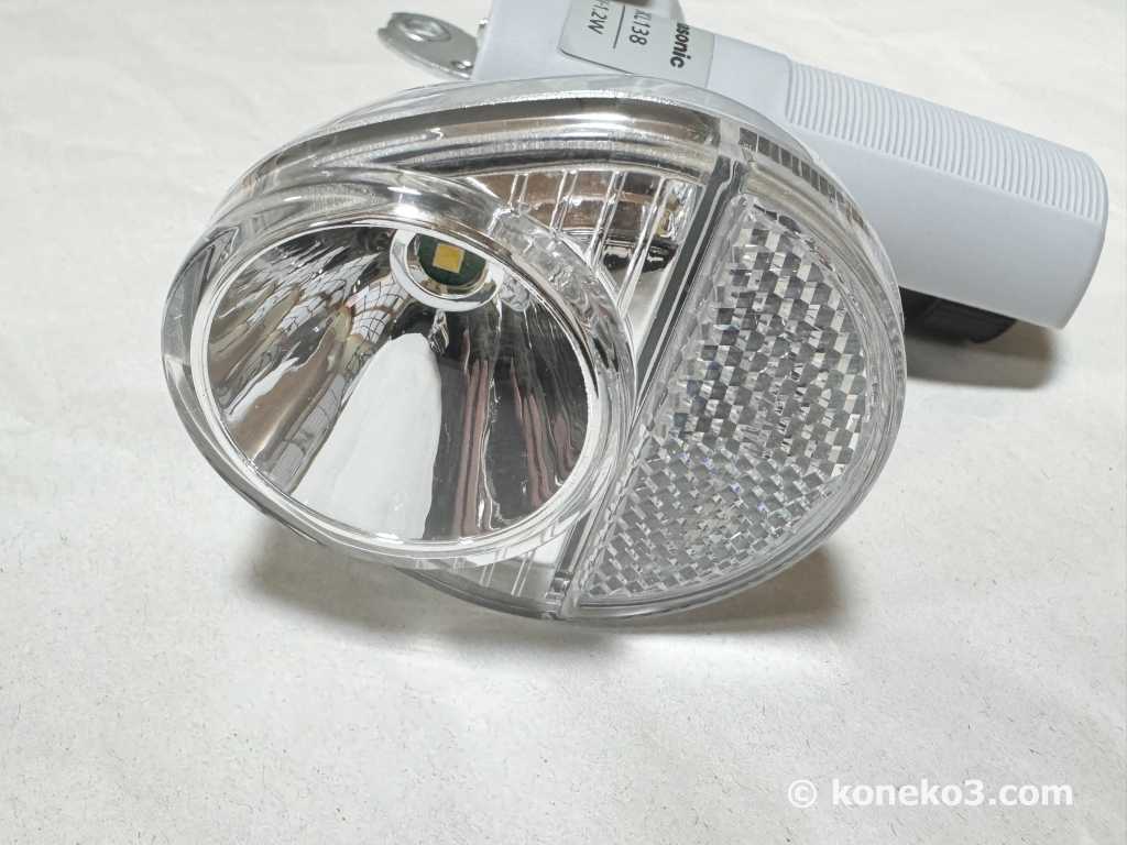 LED搭載のヘッドライト