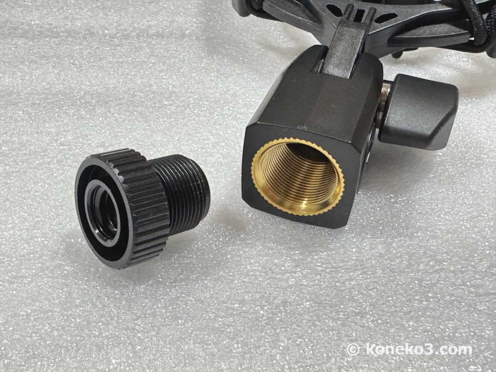 変換ネジ（3/8 - 5/8）