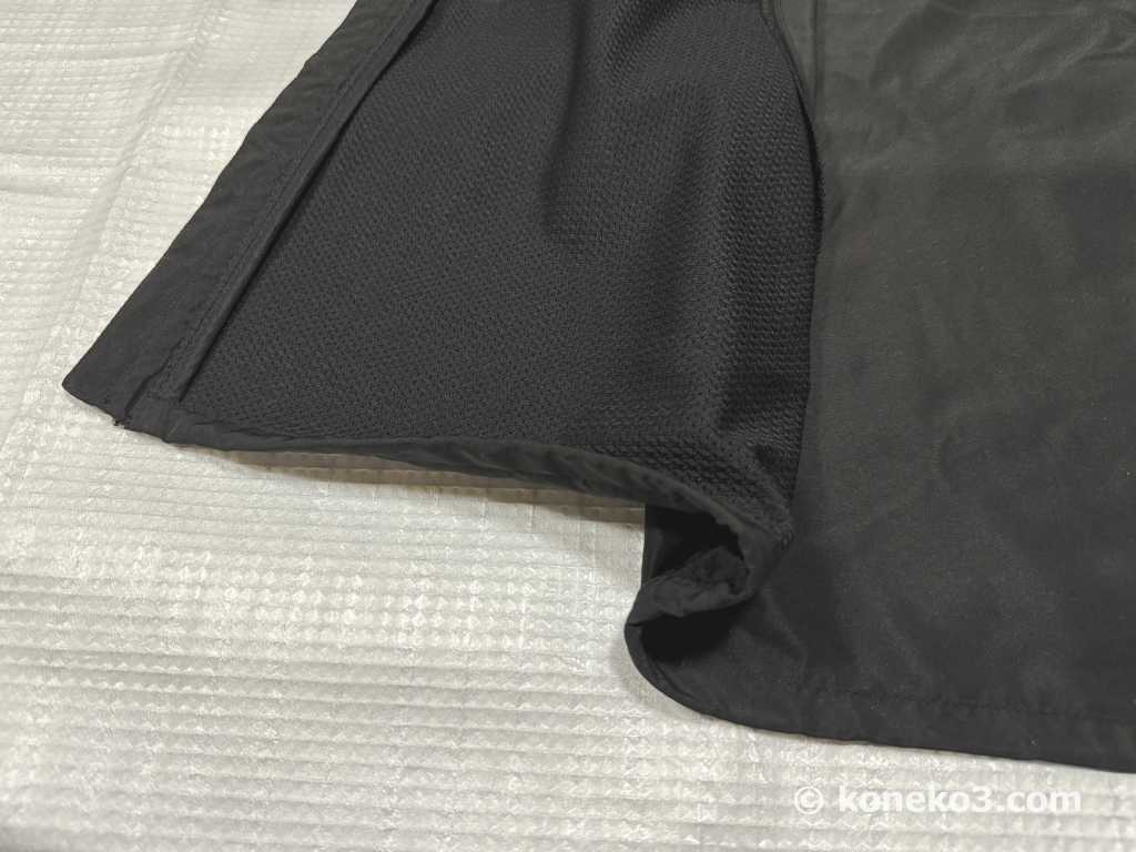 ポケットの内側