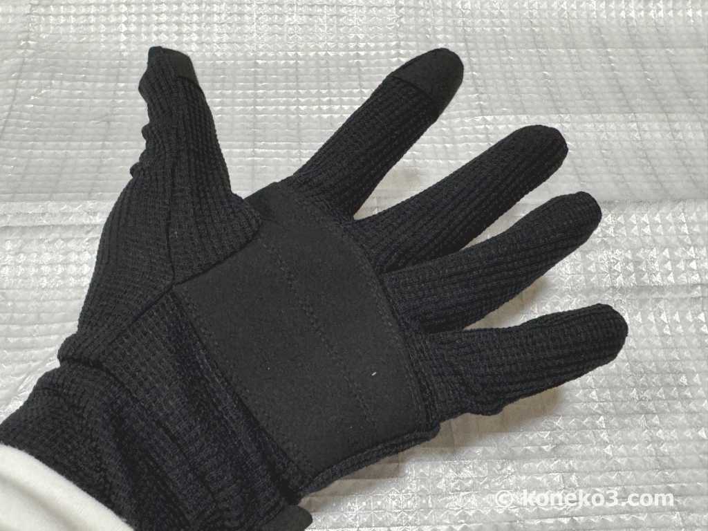 手袋の装着例（内側）