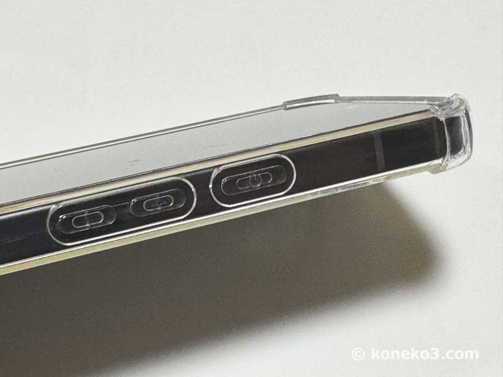 コーナーガードの突出