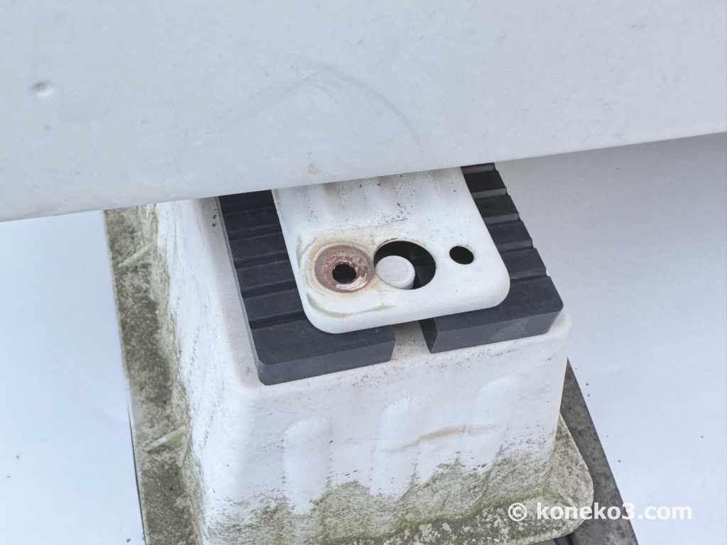 防振ゴムの設置